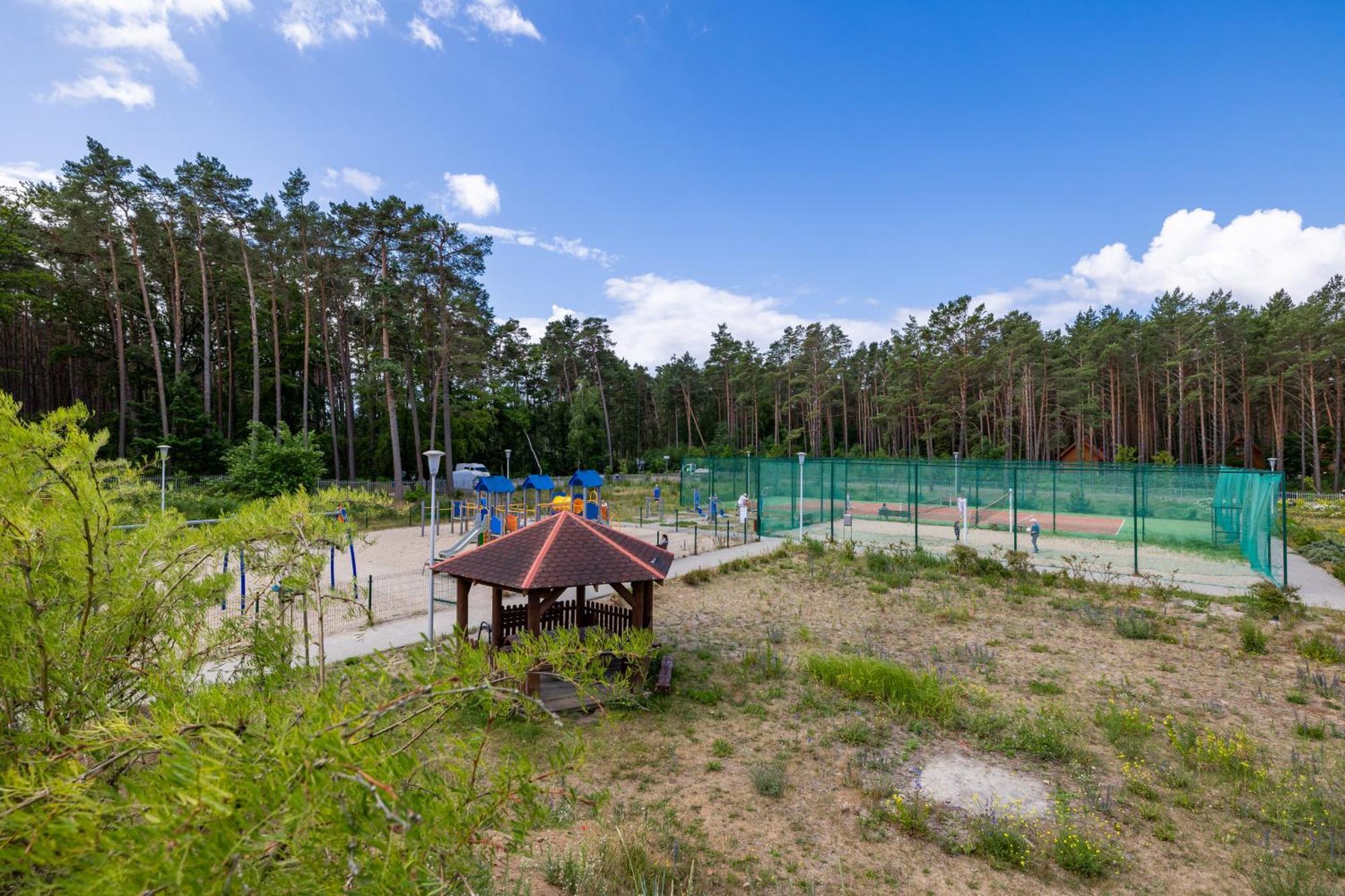 Aquamarina Apartment With Terrace - Close To The Beach - By Renters Miedzyzdroje Esterno foto