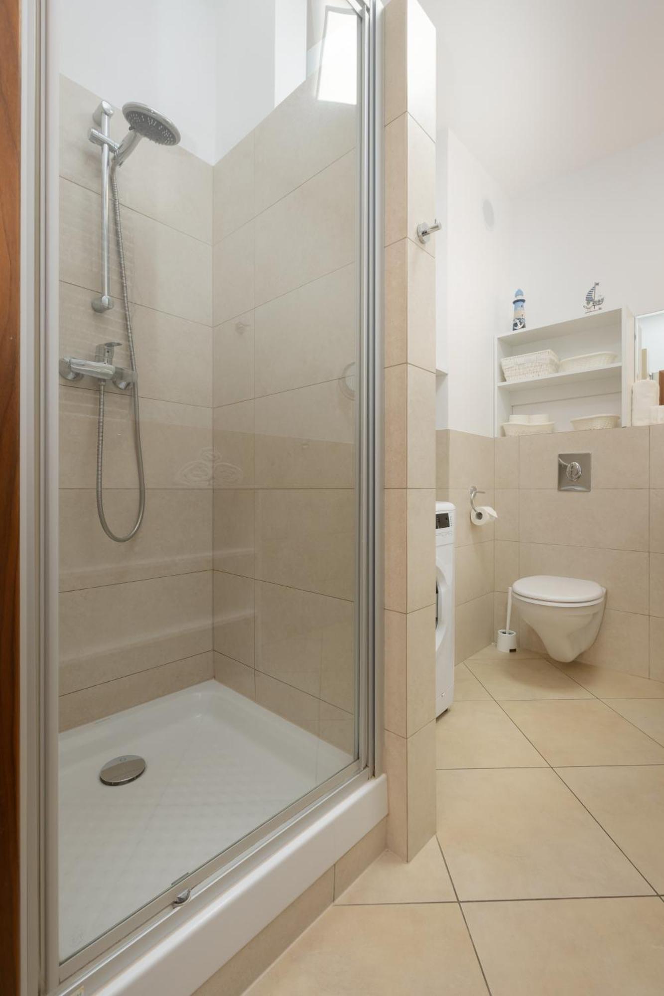 Aquamarina Apartment With Terrace - Close To The Beach - By Renters Miedzyzdroje Esterno foto