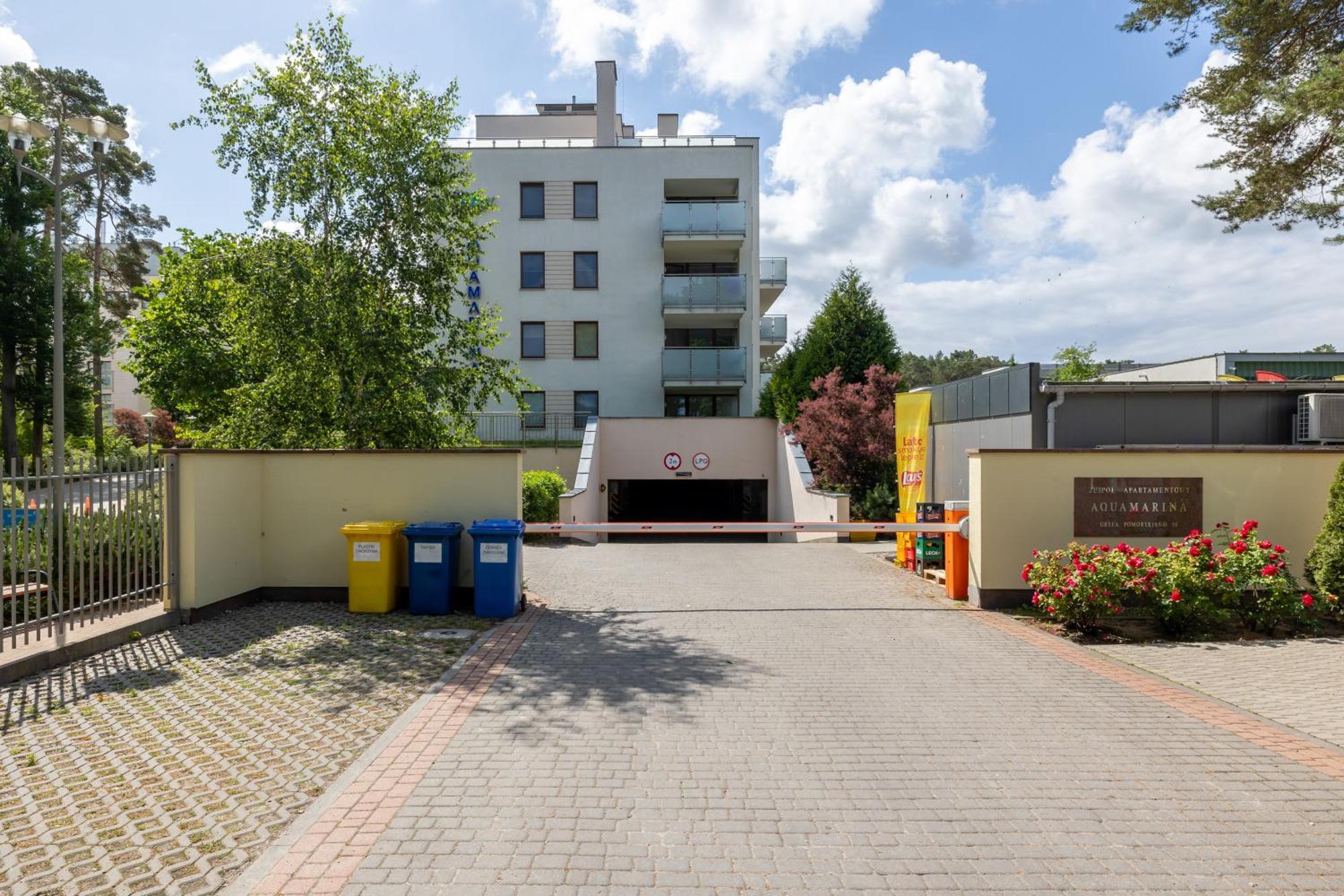 Aquamarina Apartment With Terrace - Close To The Beach - By Renters Miedzyzdroje Esterno foto